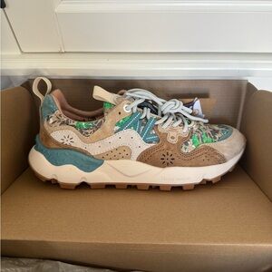 Flower Mountain Yamano 3 Print Sneakers, Women’s 7